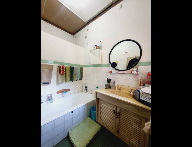 3 BEDROOM EQUESTRIAN PROPERTY FOR SALE IN BLUE HILLS